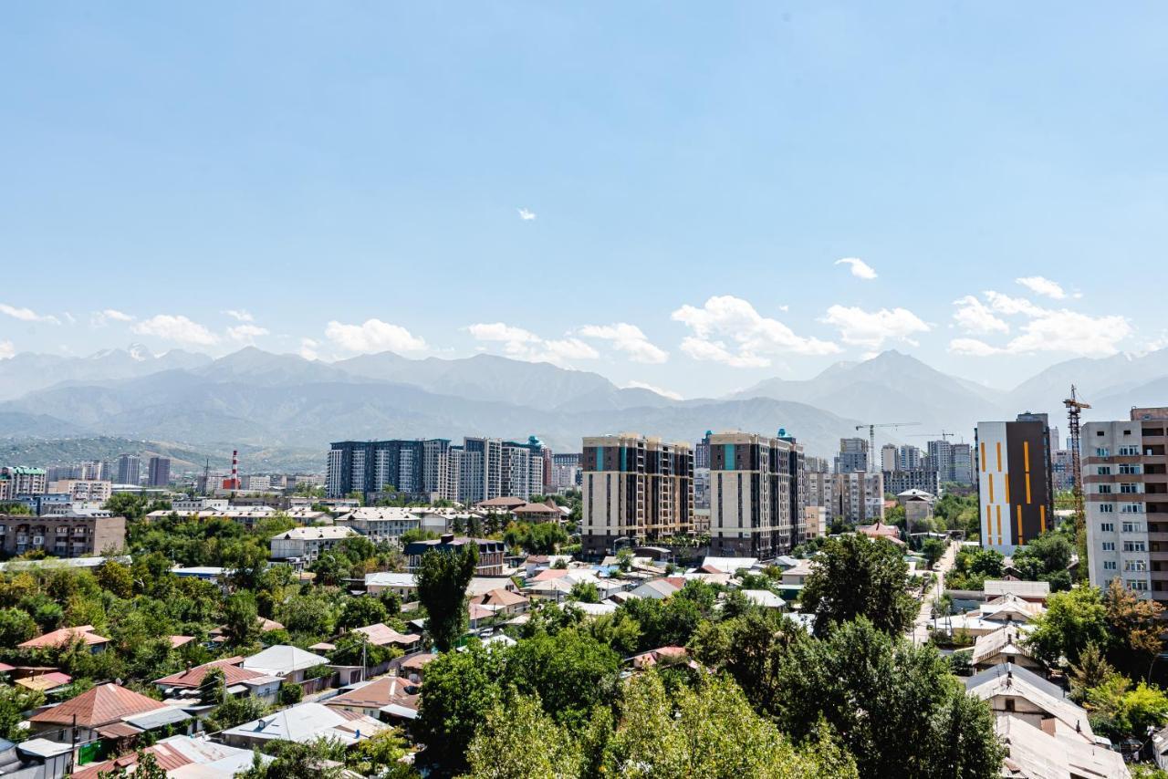 Heaven 10 Daire Almatı Dış mekan fotoğraf